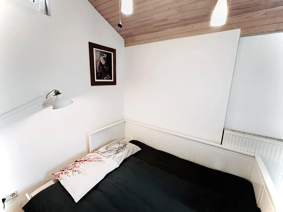 Skyview Studio Peaceful Retreat Near Luxemburg Airport Niederanven Apartment