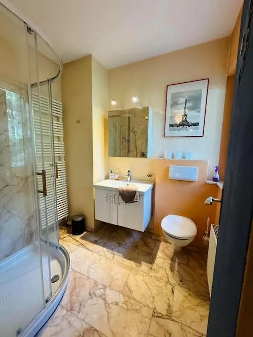 Apartment Skyview Studio Peaceful Retreat Near Luxemburg Airport Niederanven